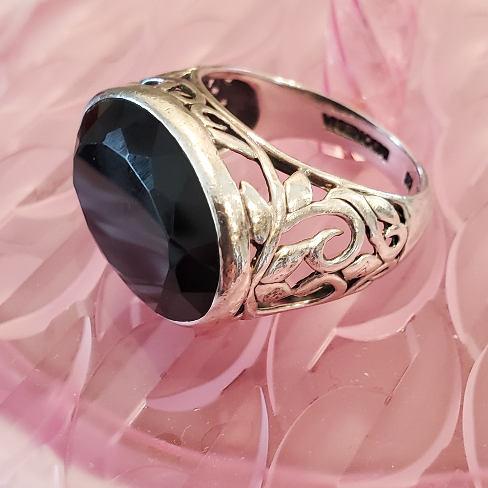 Silpada Smoky Swirl Ring - Picture 5 of 12